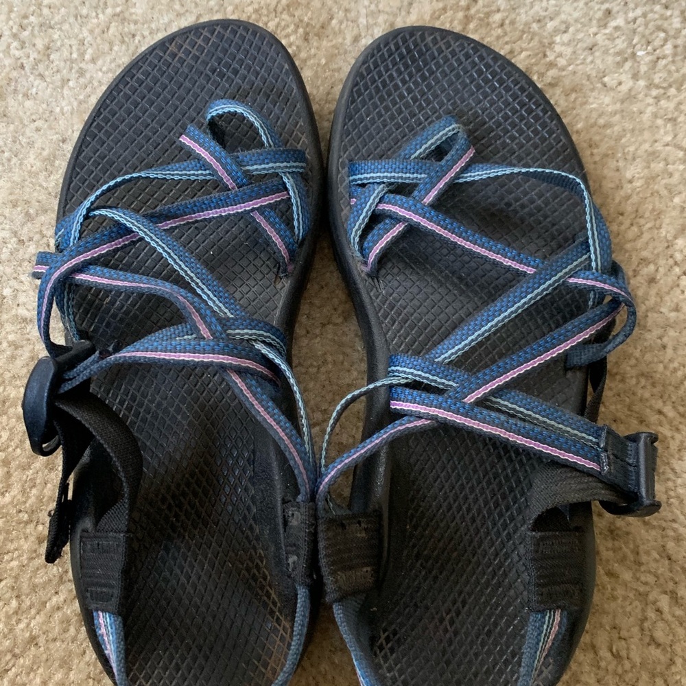 Women’s Size 8 Chacos